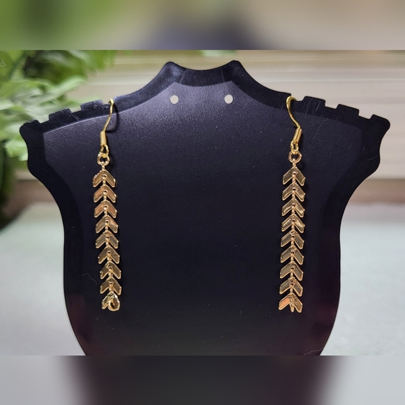 Gold Chevron Linear Drop Statement Dangle Earrings / Pierced - Picture 2 of 5